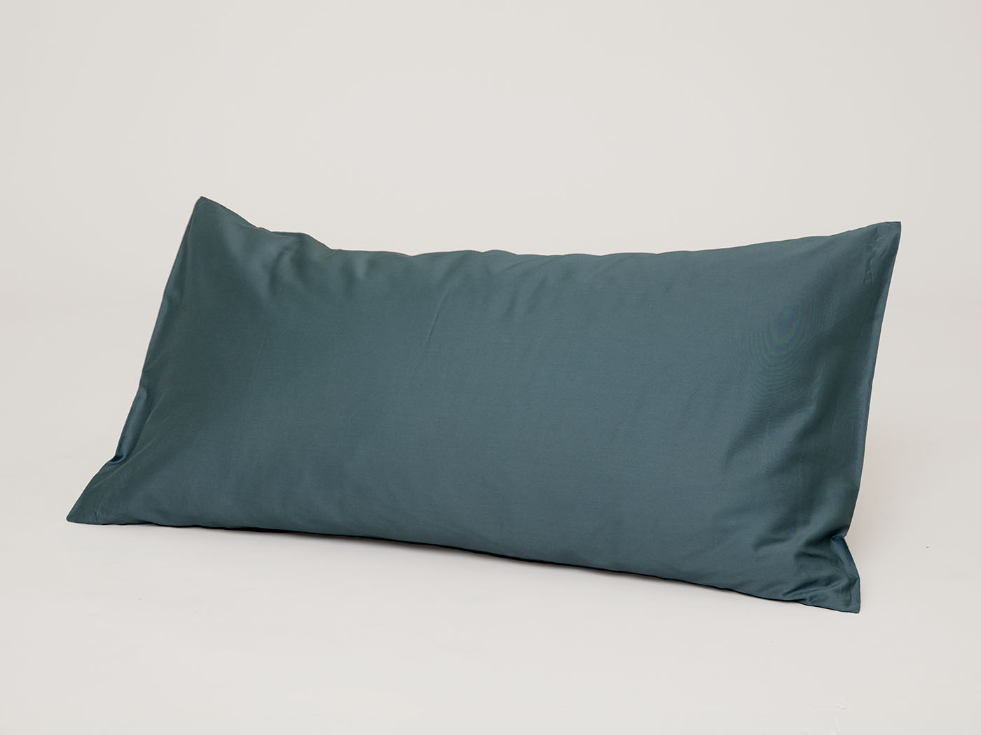 Pillowcase Fond - Washd Bottle Green - 50x90 cm in the group Bedding / Pillowcases at A L V A (1053)