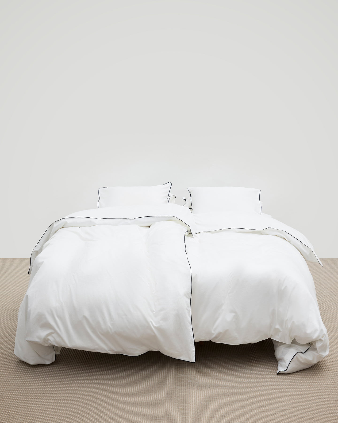 Duvet Cover Strimma - Cloud White in the group Bedding / Duvet Covers at A L V A (1165)