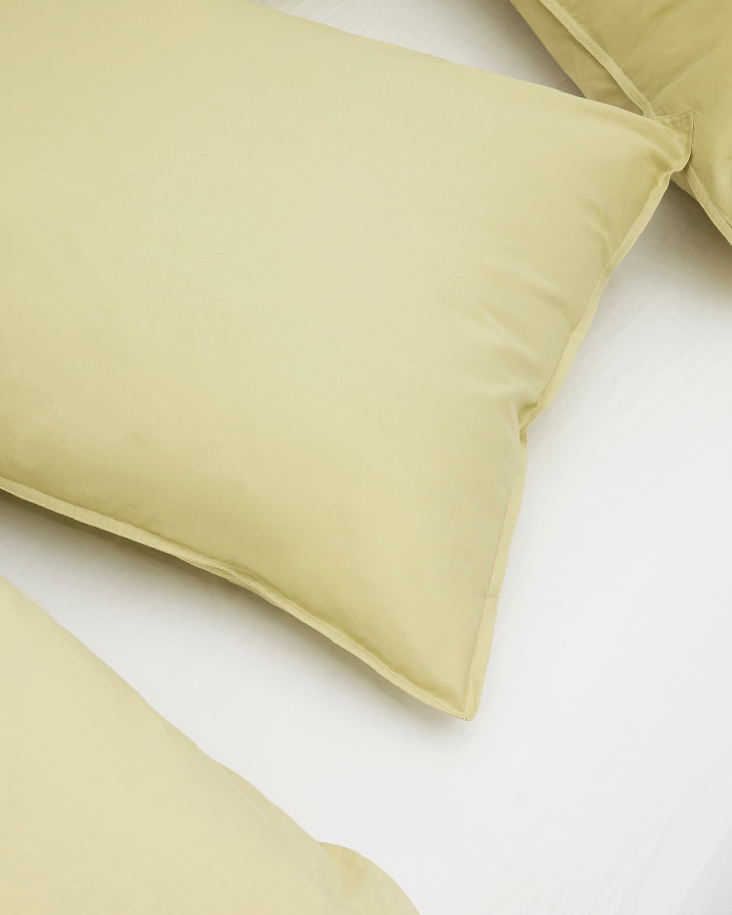 Pillowcase Nejd - Meadow Green in the group Bedding / Pillowcases at A L V A (1271)