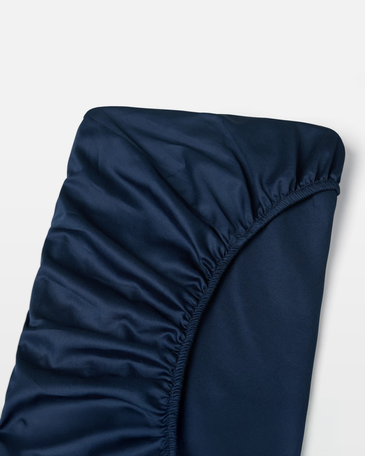 Fitted Sheet Lind - Midnight Blue in the group Bedding / Flat Sheets at A L V A (1134)