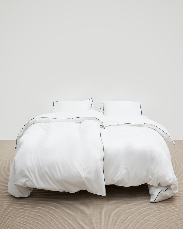 Duvet Cover Strimma - Cloud White in the group Bedding / Duvet Covers at A L V A (1165)