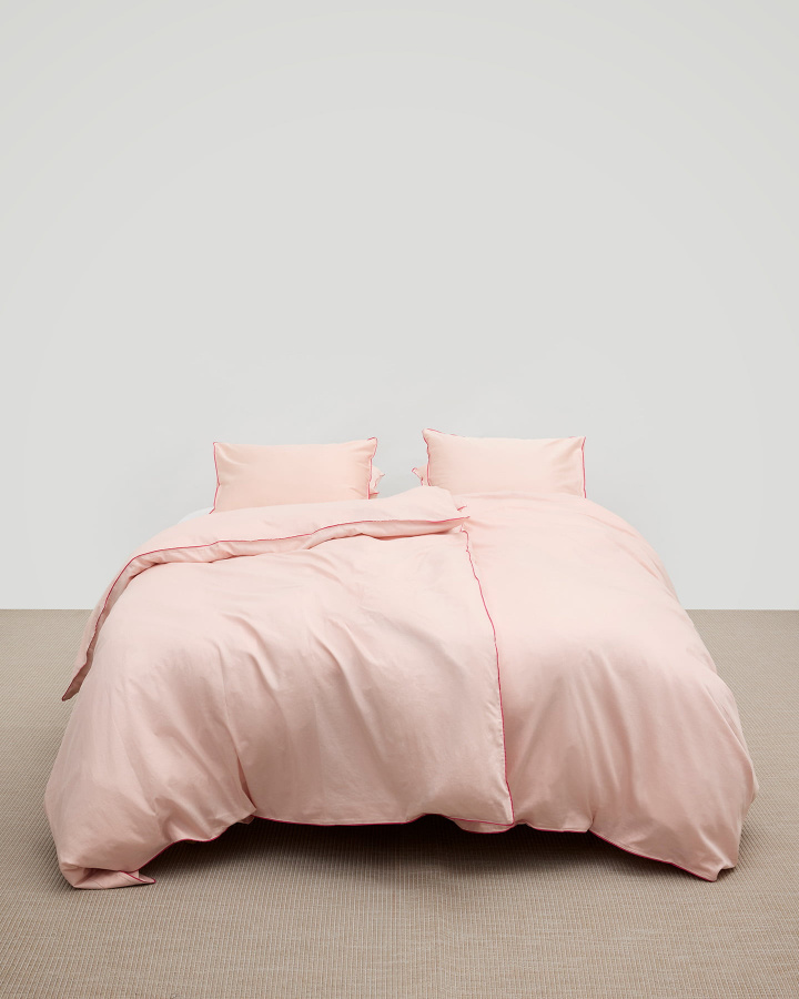 Duvet Cover Strimma - Cherry Blossom Pink in the group Bedding / Duvet Covers at A L V A (1168)