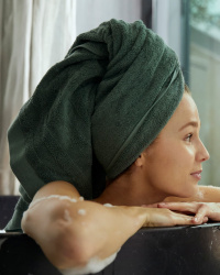 Towel Essens - Washed Bottle Green Towel Essens - Washed Bottle Green