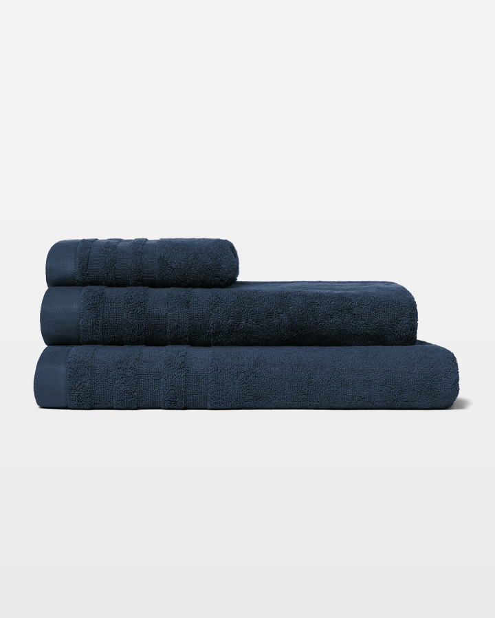 Towel Essens - Midnight Blue in the group Bath / Towels at A L V A (1211)