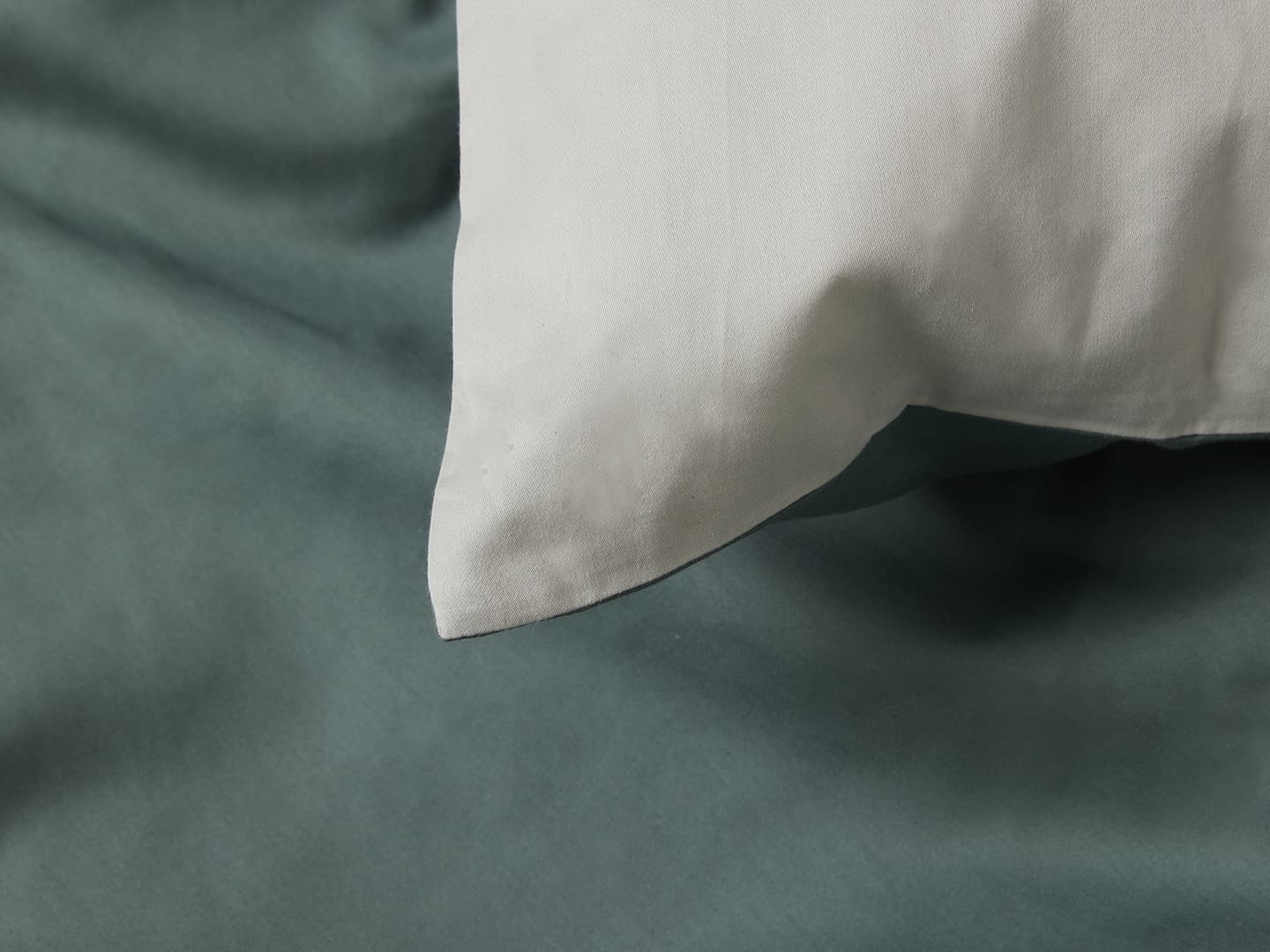 Pillowcase Tvenne - Washed Bottle Green / Misty Green