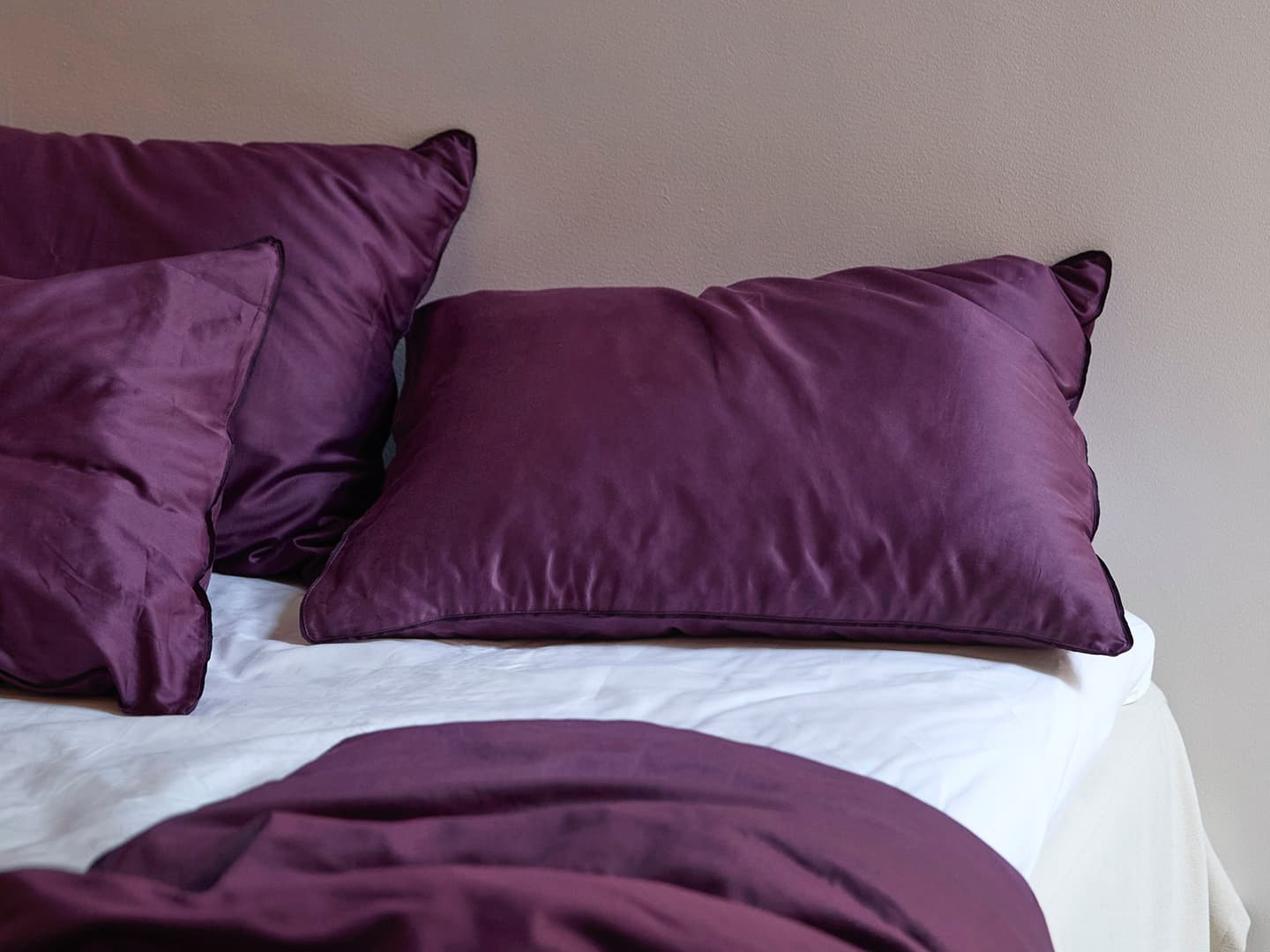 Pillowcase Strimma - Autumn Plum