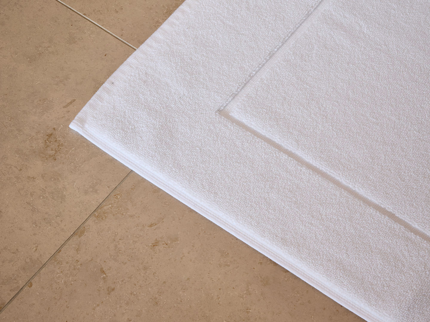 Bath Mat Essens - Cloud White