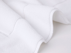 Bath Mat Essens - Cloud White Bath Mat Essens - Cloud White